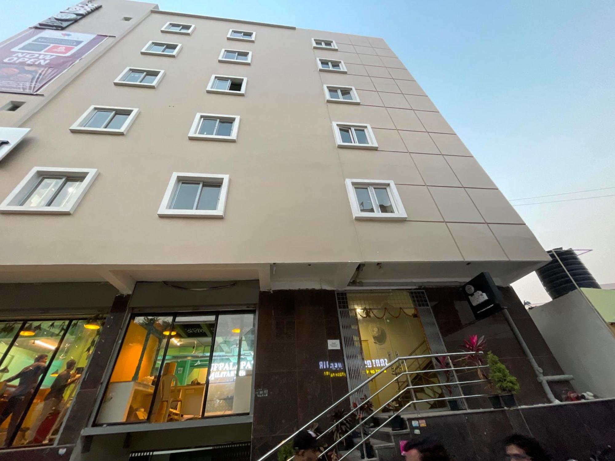 Hotel O Helloworld Tech View Hyderabad Eksteriør billede
